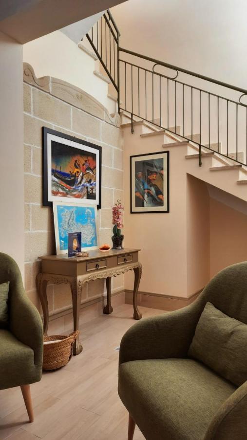 Albergo Bouganville Фавиняна Екстериор снимка
