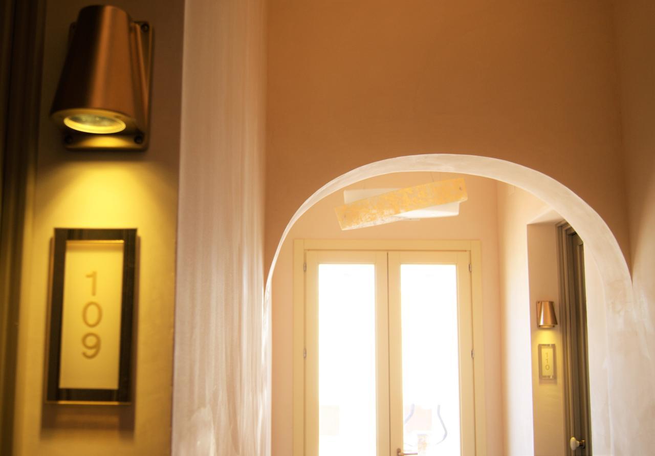Albergo Bouganville Фавиняна Екстериор снимка